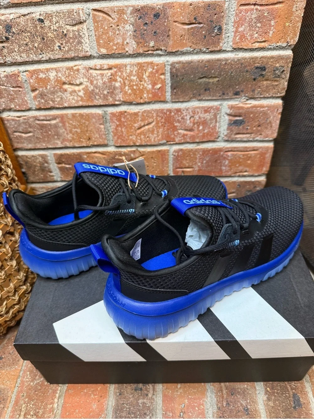 Adidas Kaptir 4.0 Youth Size 6 Black Blue Cloudfoam Running Shoes Sneakers NWT